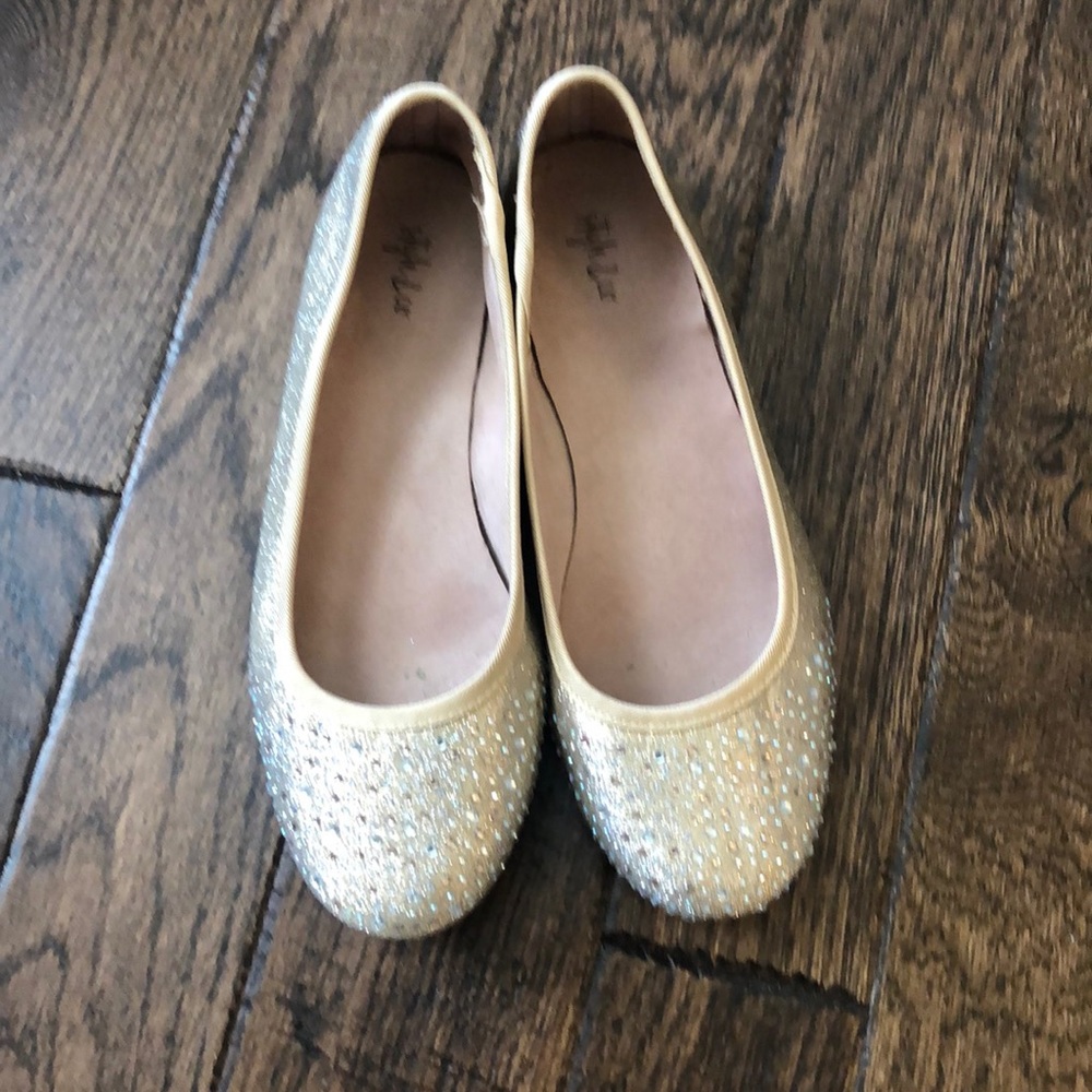 Gold flats